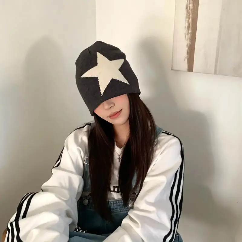 

personality Knitted Hats Y2K Star Pattern Cold Hat Simple versatile knitted Beanie Cap Men Women Warm Thicken Ski Skullies Caps
