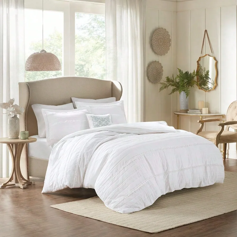 

Celeste Polyester 2-In-1 Duvet Set