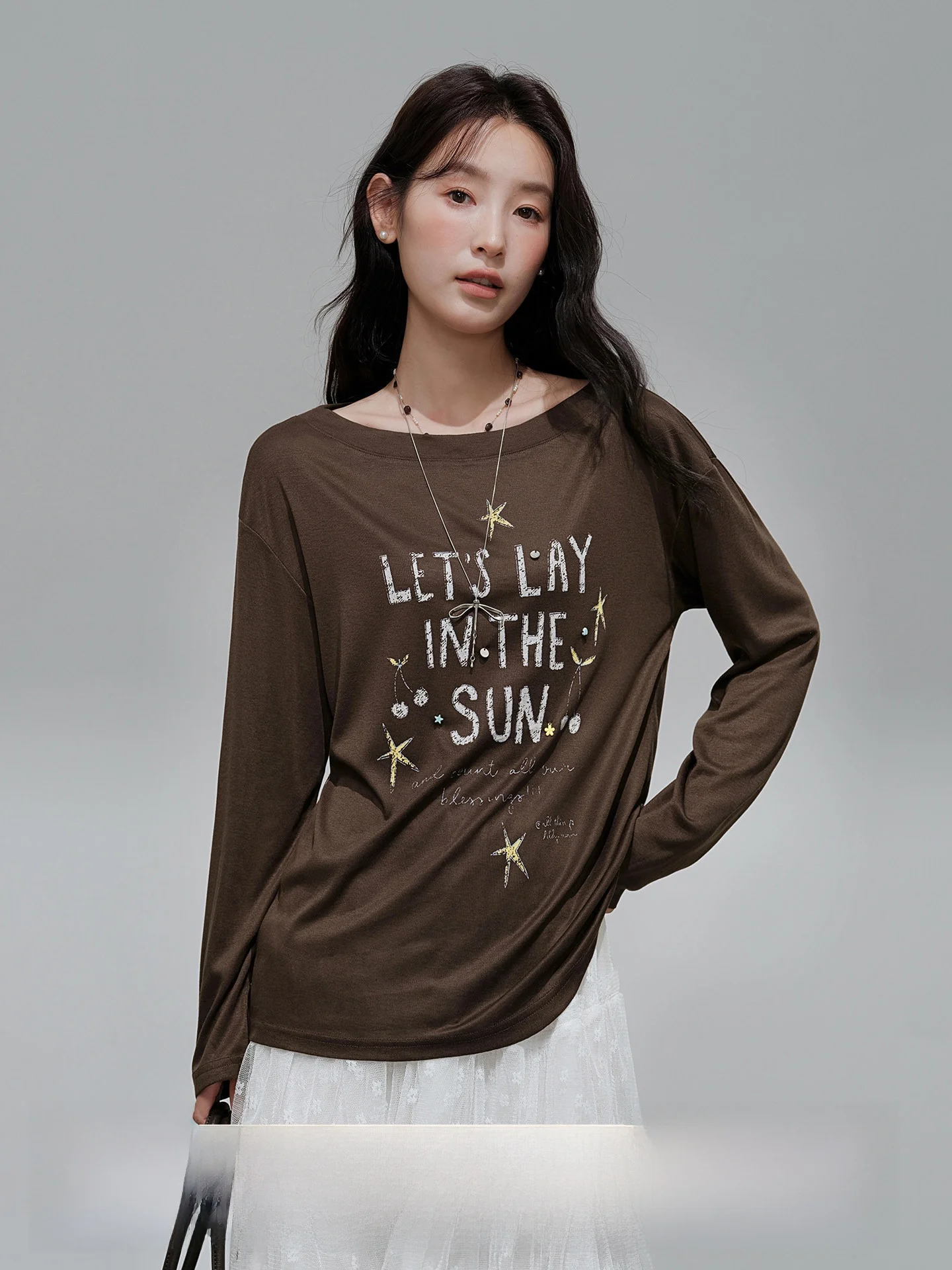 

Women's Long Sve T-irt Letter Print Korean Sle Early Autumn Beautiful Base irt 2025 New Inner Wear Base irt