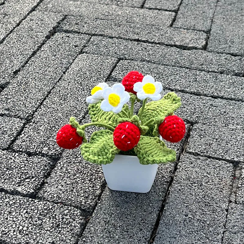 Hand-Crocheted Strawberry Bonsai,Artificial Potted Plants,Handmade Ornaments,Valentine Gift Ideas For Room Home Table Decoration