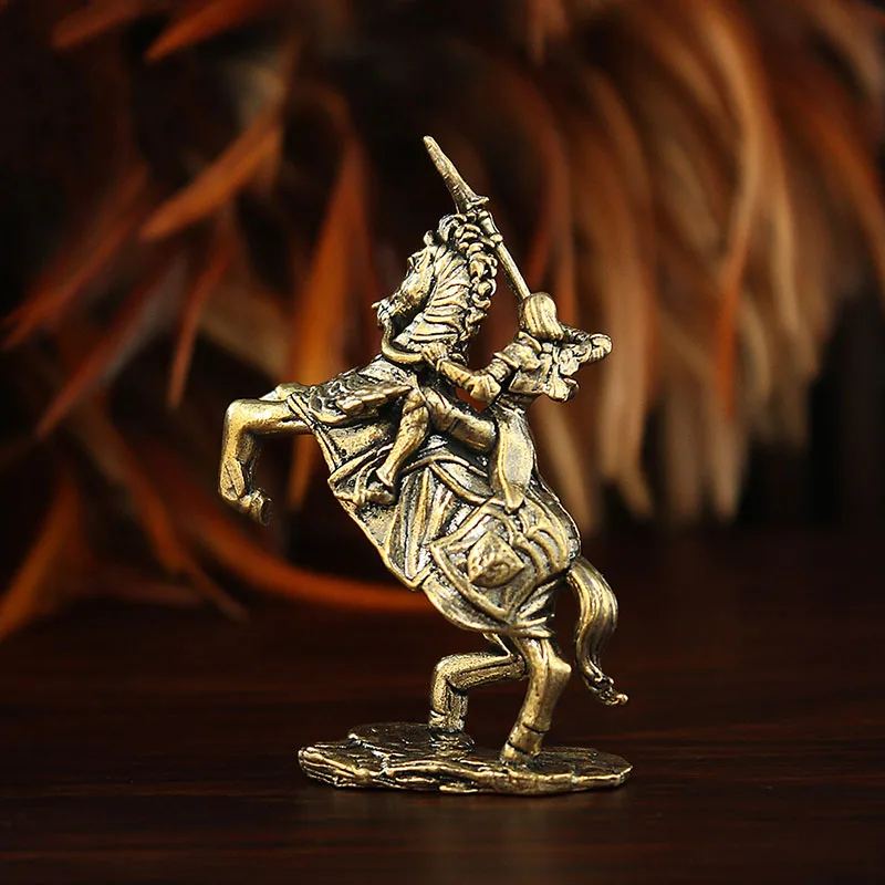 Brass European Female Knight Small Statue Retro Characters Miniatures Figurines Desktop Decorations Crafts Home Decors Ornaments