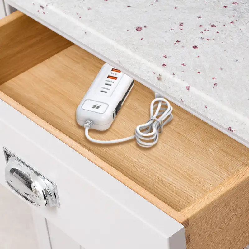 شاحن USB PD نوع C شحن سريع شواحن الحائط السريعة متعدد المنافذ USB مهايئ توزيع الهاتف المحمول الولايات المتحدة التوصيل USB نوع C شاحن سريع