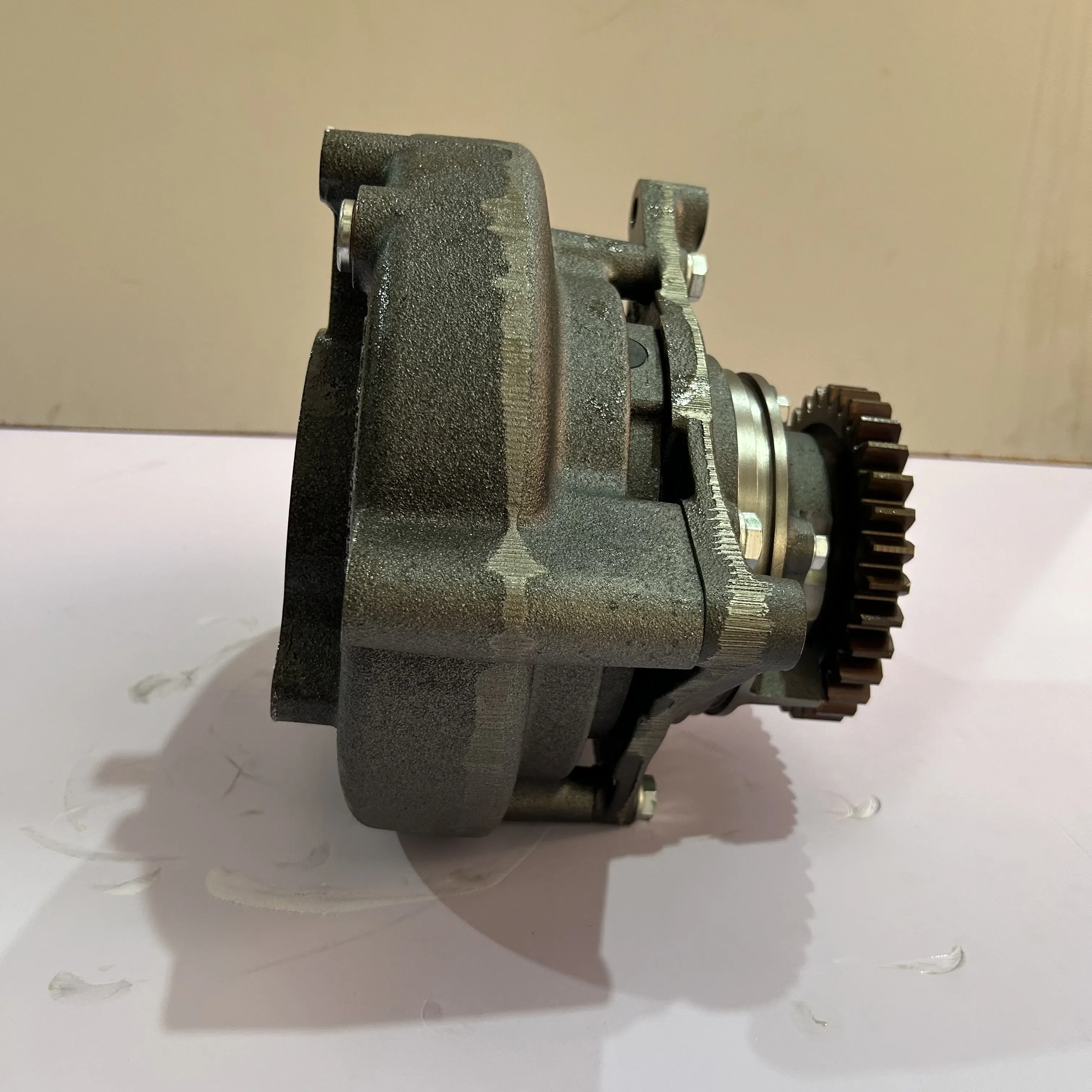 Genuine and New Engine Parts Cooling Water Pump EX52620200193 for MTU 4000 Series Engine for Construction Machinery - view 5