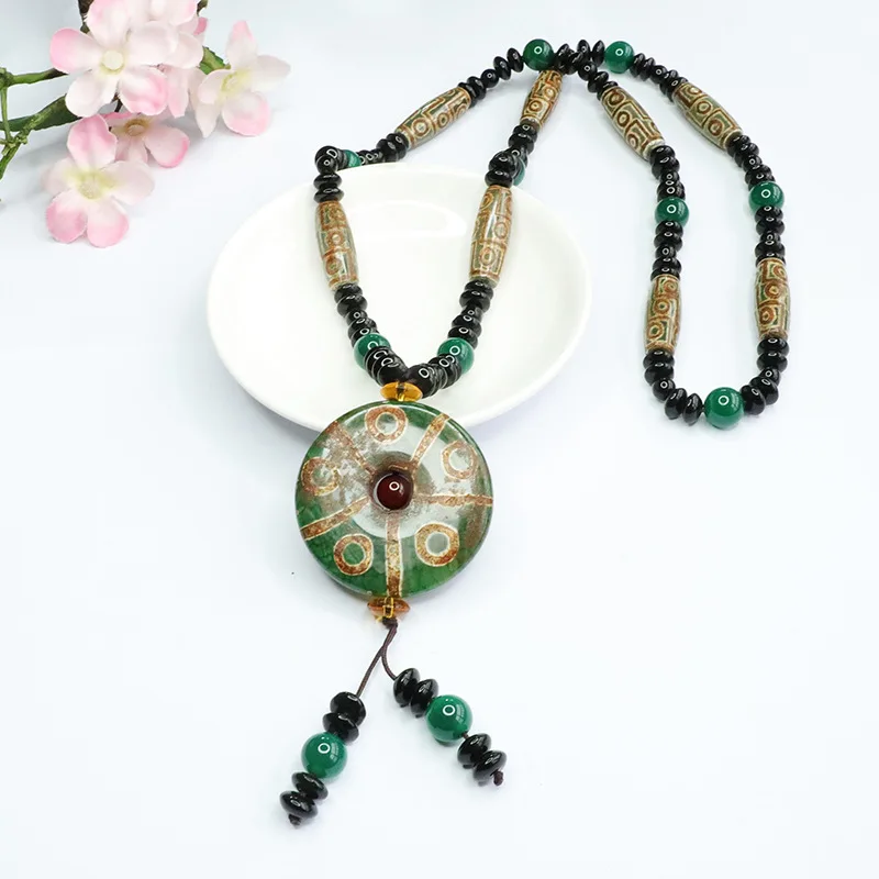 

Ten-Eyed Dzi Bead Agate Peace Necklace Hanging Chain Jewelry