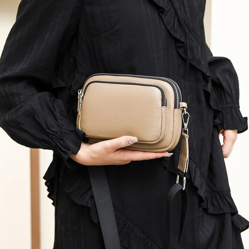 

2023 Новая квадратная женская сумка с несколькими карманами, модная сумка через плечо, многослойная сумка-органайзер, компактная и шикарная ​