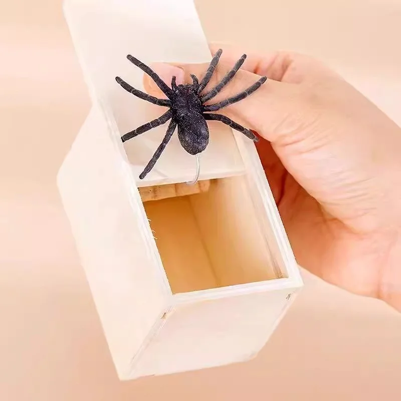 Funny Gift Spider Trick Box Scare Box Wooden Plastic Prank Hidden Box Suprise Game Prank Trick Friend Halloween Party Gift Decor view 4