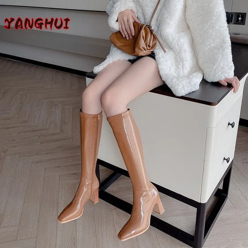 Winter New Style Pu Solid Color Square Head Zipper Women\'s Boots Fashionable Temperament Versatile High Heels Simple 35-40 Botas