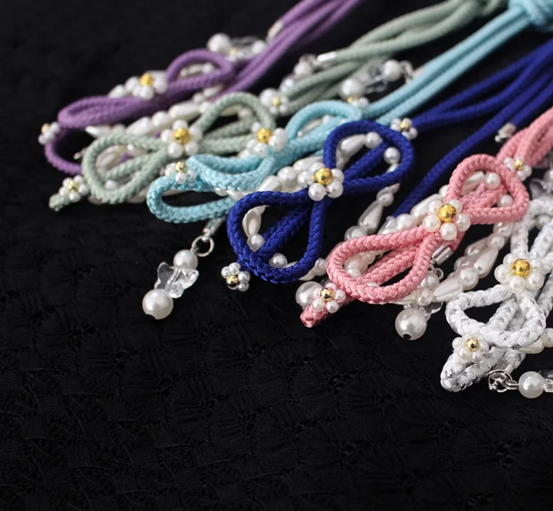 

Japanese Kimono Accessories With Binding