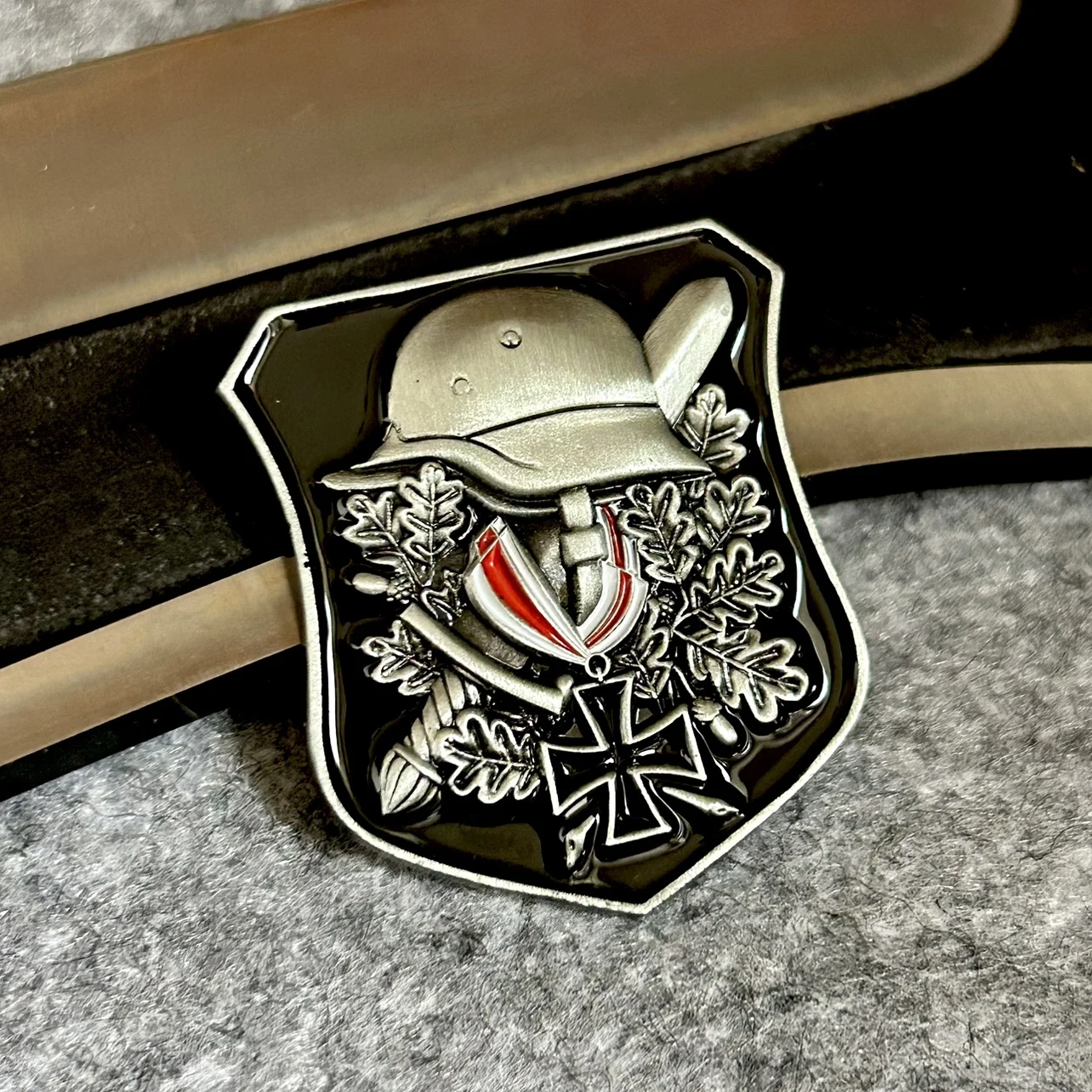 Vintage WW2 WWII German Helmet Badge Deutschland Wehrmacht Shield Brooch Pins