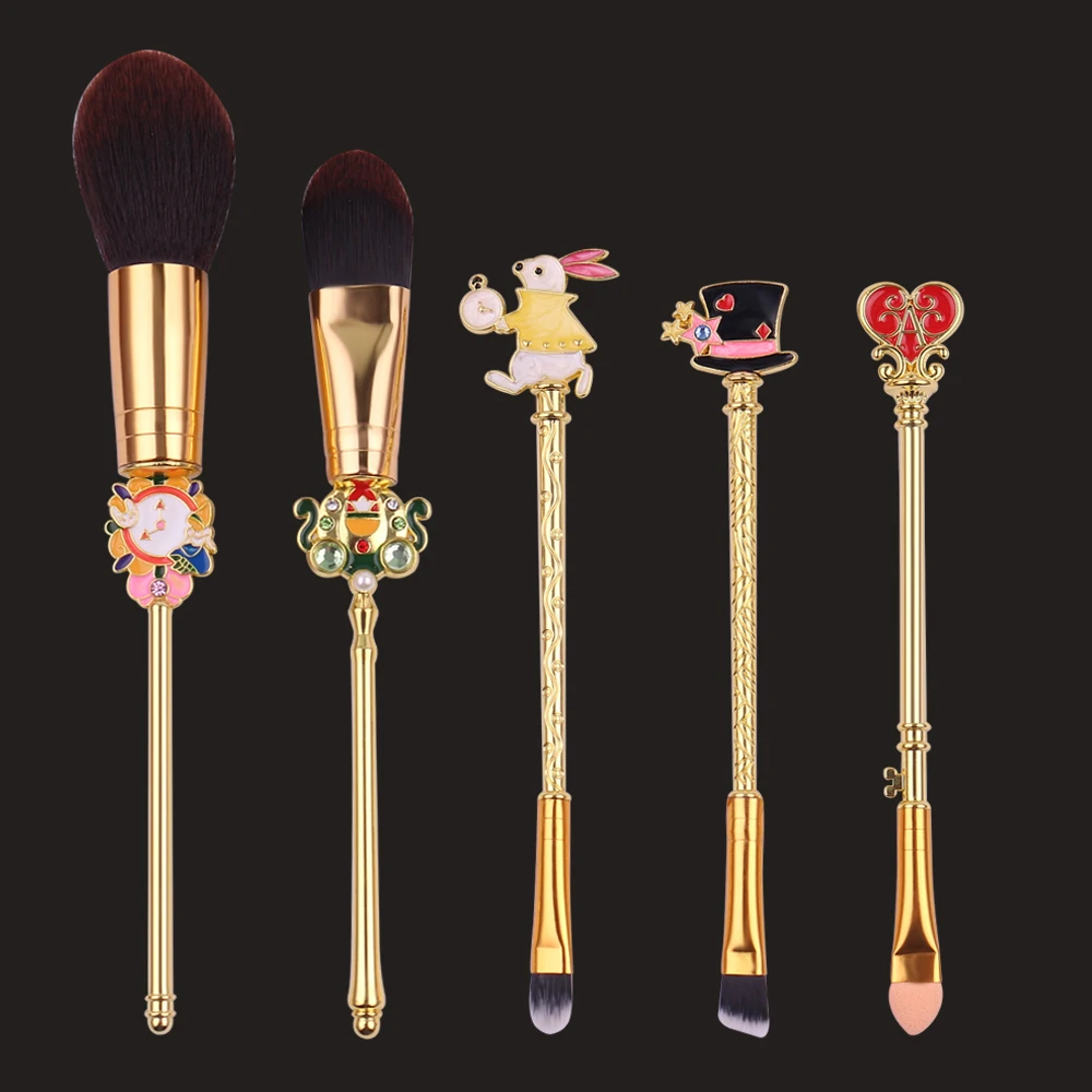 

5Pcs/Set Alice in Wonderland Makeup Brush Women Eye Shadow Brush Portable Soft Concealer Brush Beauty Foundation for Toy Gift