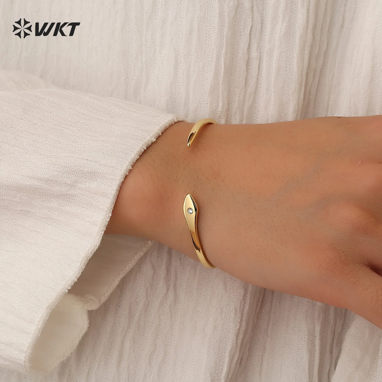 

WT-MB127 Оптовая продажа: Модный регулируемый браслет-манжета с золотым покрытием для женщин, особое украшение