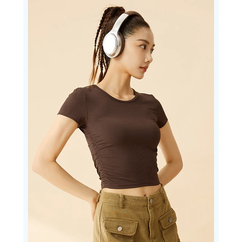 T-shirt de sport rayé à manches courtes pour femme, nouveau modèle respirant, coupe ajustée, doux pour la peau, idéal pour le yoga et le Pilates