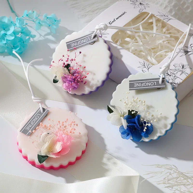 

3pc round flower scented wax tablet. Wardrobe incense wax chip pendant. Deodorizing long-lasting. Fragrant tablets