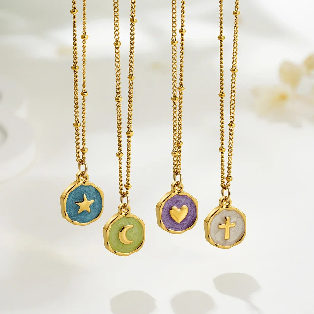 

Vintage Enamel Color Moon Star Cross Necklace for Women Statement Gold Plated Round Coin Pendant Clavicle Chain Necklaces Collar