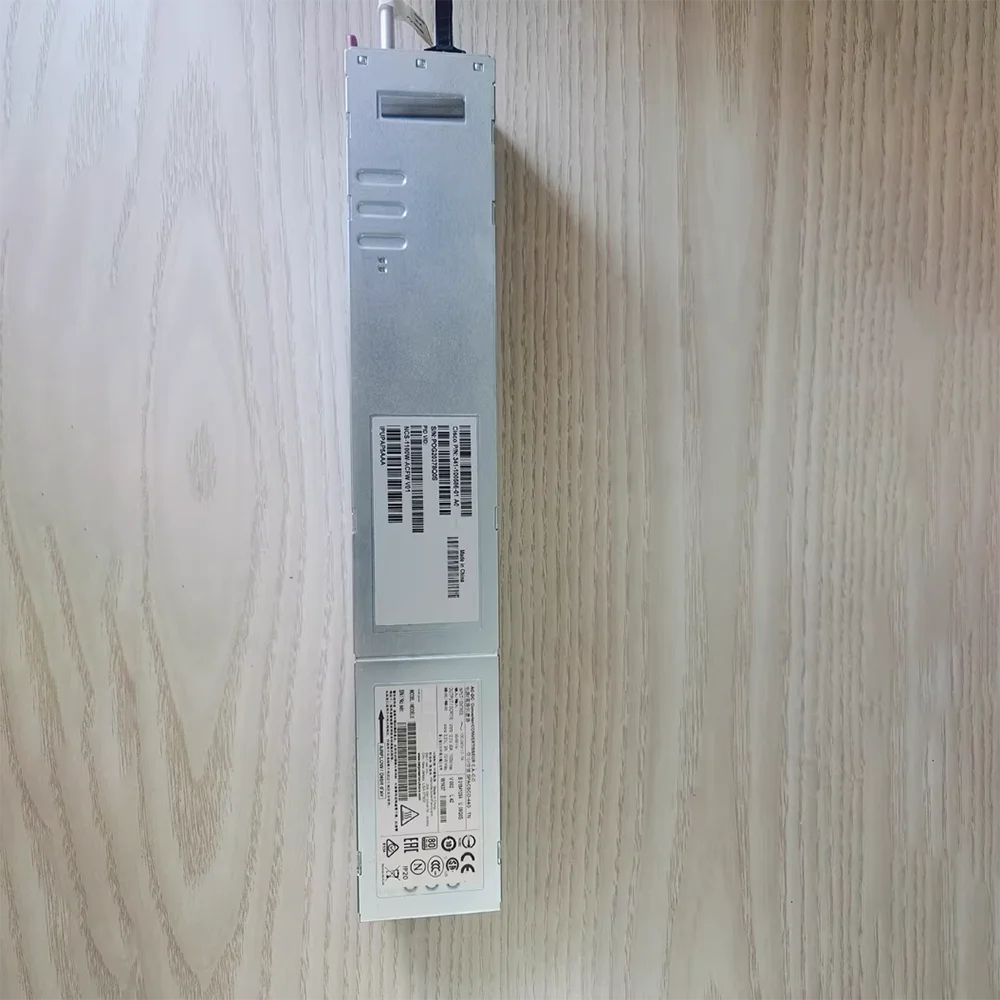 

Для блока питания C-i-s-c-o NCS-1100W-ACFW