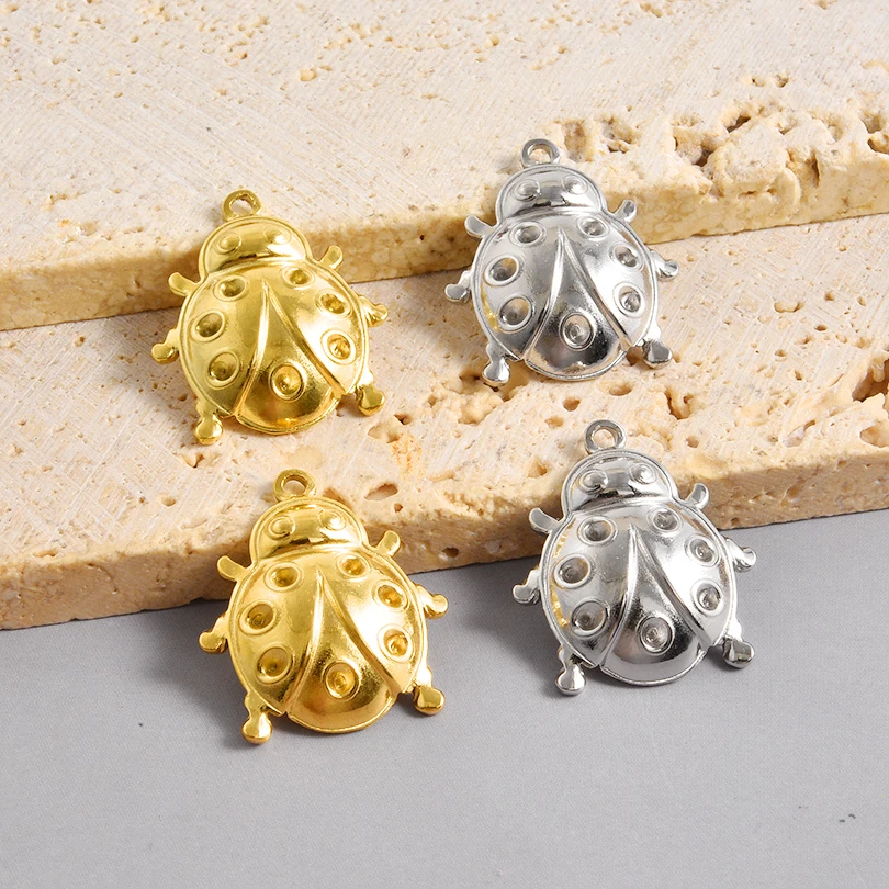 5pcs/lot Fashion Stainless Steel Ladybug Pizza Lipstick Burger French Fries Cake Pendant Charms Jewelry Accessories for Necklace