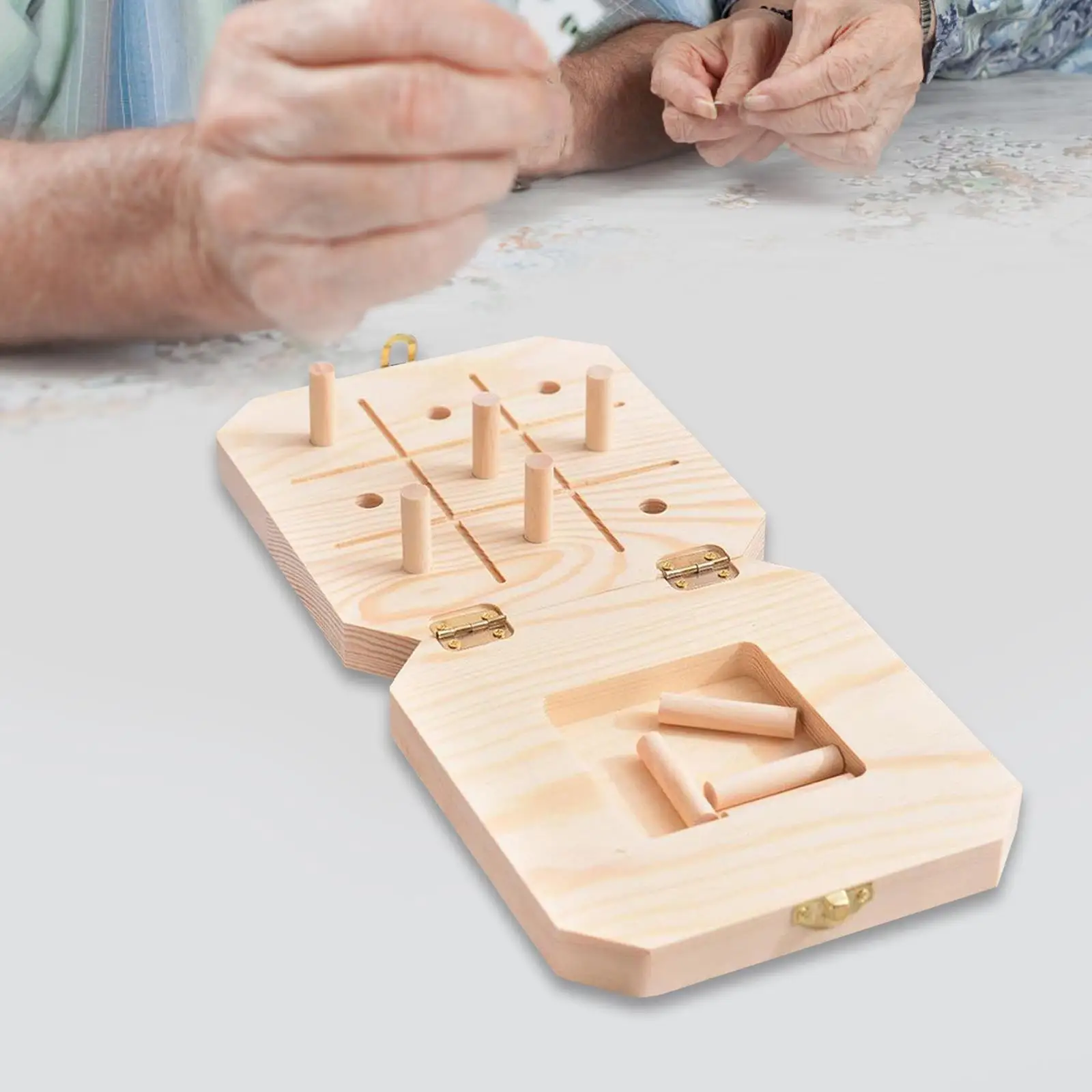 Pannello forato in legno Flip Peg Board Versatile per bambini Flip Sensory Board Training per la coordinazione occhio-mano Abilità motorie fini