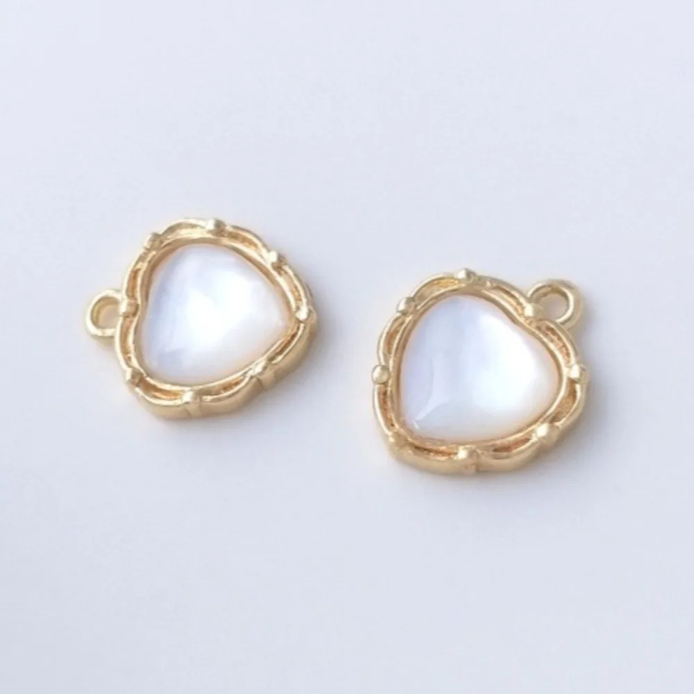 

Inlaid Natural Mother Shell Curved Peach Heart Pendant Copper Charms 14K Gold Color Love Pendant DIY Handmade Jewelry Pendant