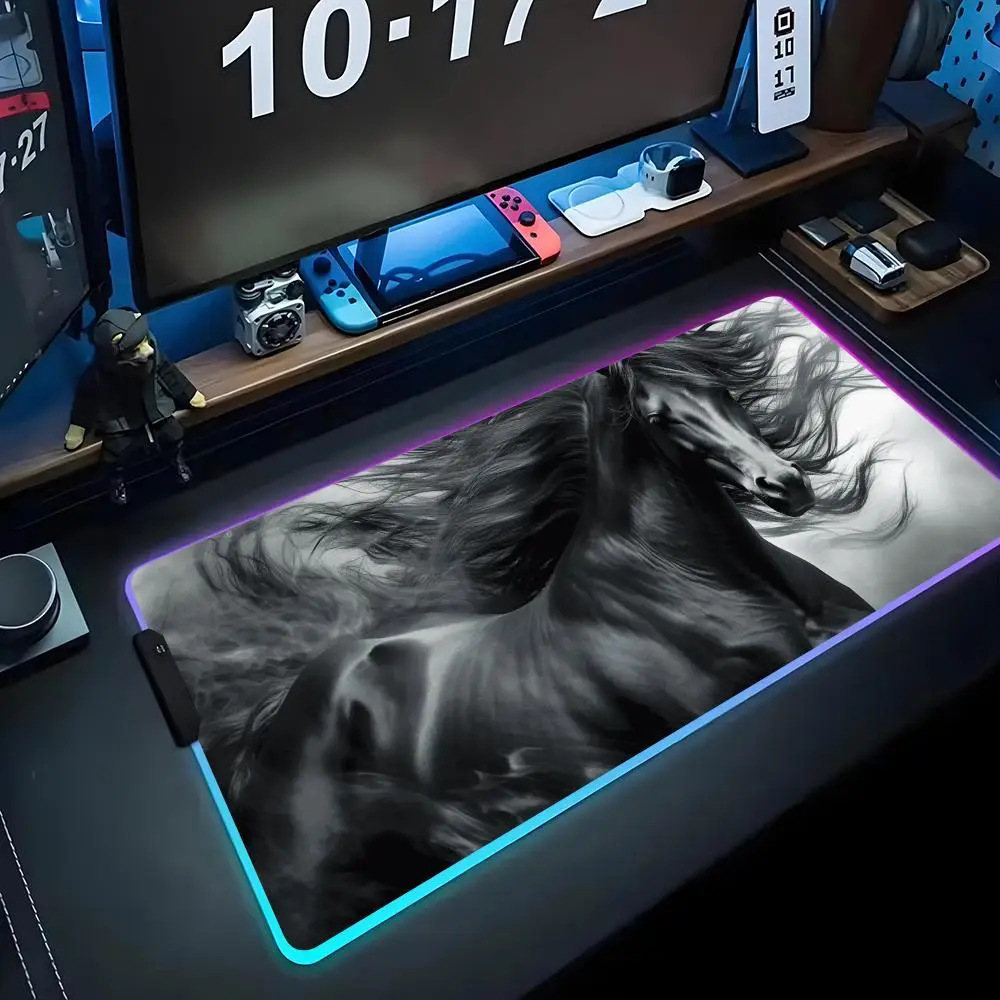 

Черная лошадь обои Коврик для мыши RGB Игровой коврик для мыши Большой светодиодный коврик для ПК Настольный коврик Светящийся коврик для мыши Большие коврики для клавиатуры Настольный коврик
