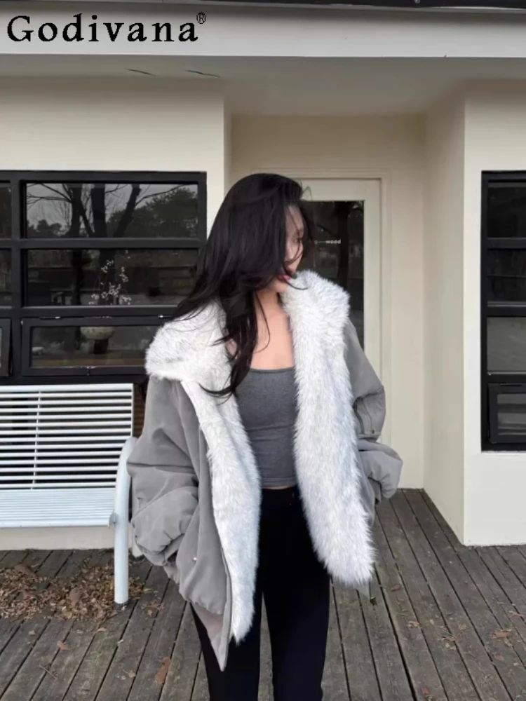 

2025 New Winter American Retro Hooded Jacket Fashion Trend Loose Casual Zipper Thickened Warm Eco-Friendly Fur Jacket