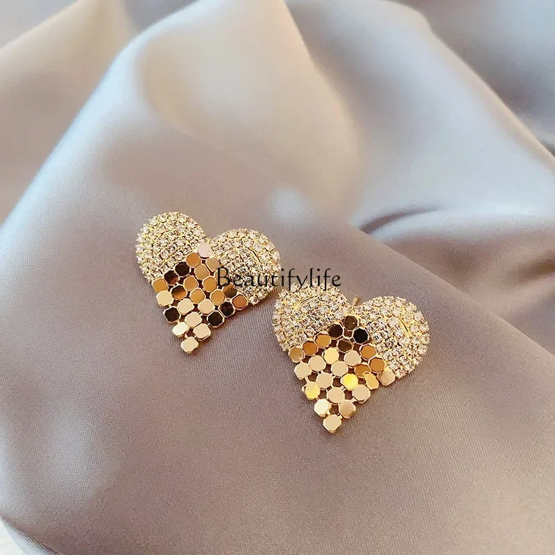 

Simple Trendy Elegant Sequins Cold Style Heart-Shaped Earrings Fashion Nail