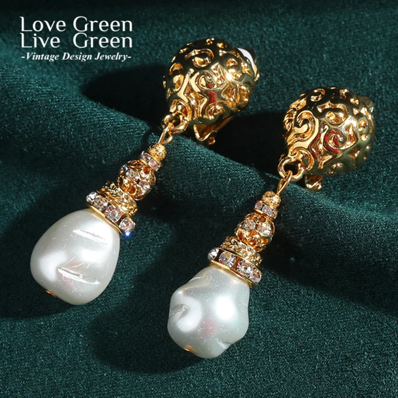 

Vintage Baroque Pearl Pendant Drop Earrings Gold Color Hollow Woman Antique Elegant Uxury Designer Jewelry Zircon Wedding New