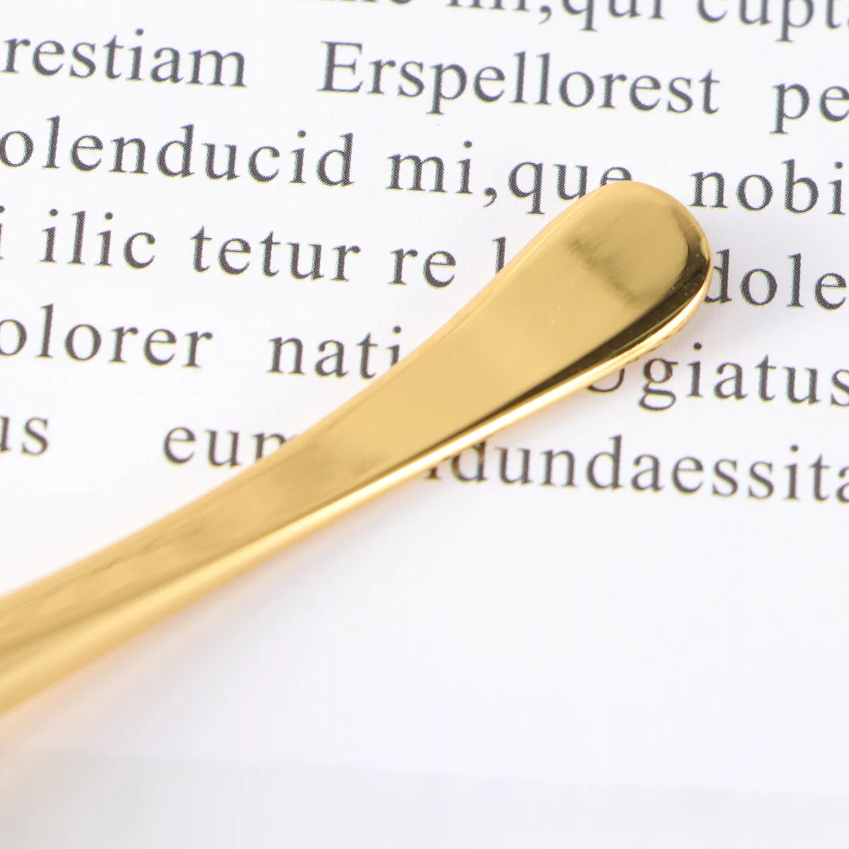 

Cream Stick Zinc Alloy Eye Face Anti Fatigue Reduce Dark Circles Skin Care Tool Skin Care Massage Tool