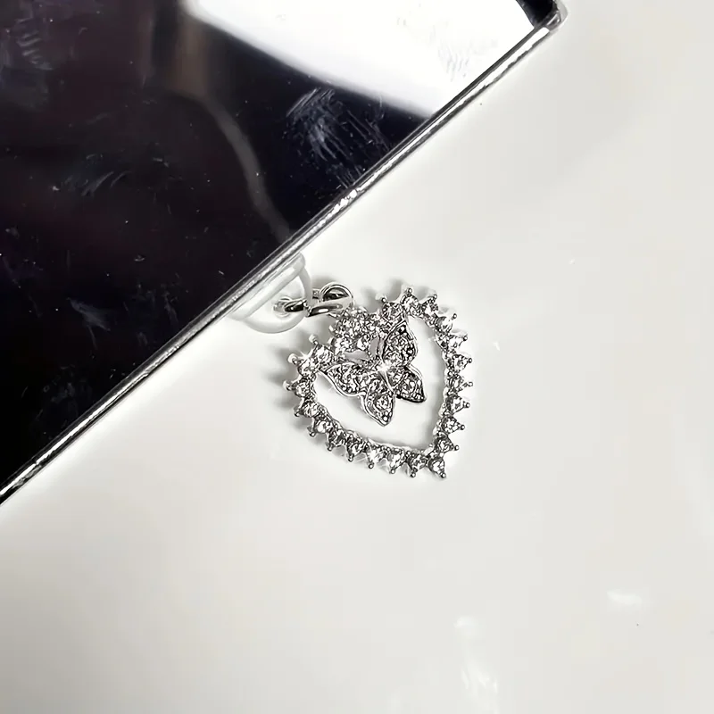 

Butterfly Heart-Shaped Phone Dust Plug, Phone Dustproof Plug, Phone Pendant Decoration, Suitable for Iphone/Type-C