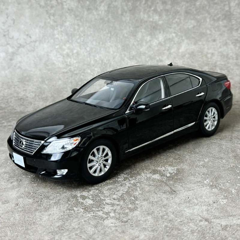 Norev-lexus ls460カーモデル、静的装飾、ホリデーギフト、友達への送信、1:18