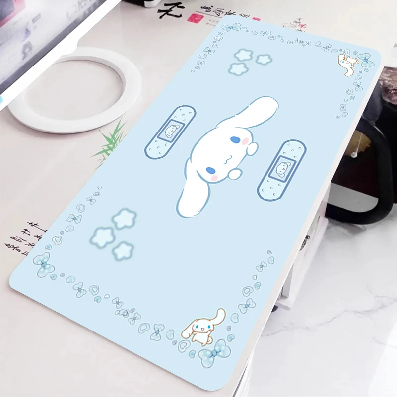 แผ่นรองเมาส์ซินนามอนโรลอะนิเมะเกมเมอร์แท็บเล็ตขนาดใหญ่ วาร์มิโลคีย์บอร์ดพรมอุปกรณ์เสริมสำหรับเล่นเกมน่ารักแผ่นรองเมาส์