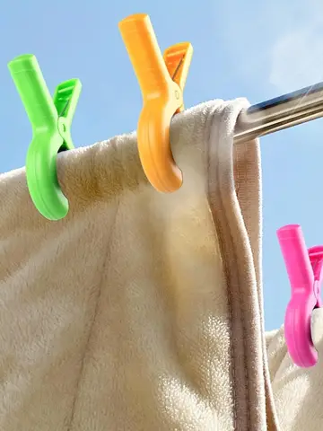 4/8Pcs Beach Towel Clips for Beach Chairs, Towel Holder Clips for Chair Pool on Cruise,Heavy Duty Clothes Pins, Strong Clips