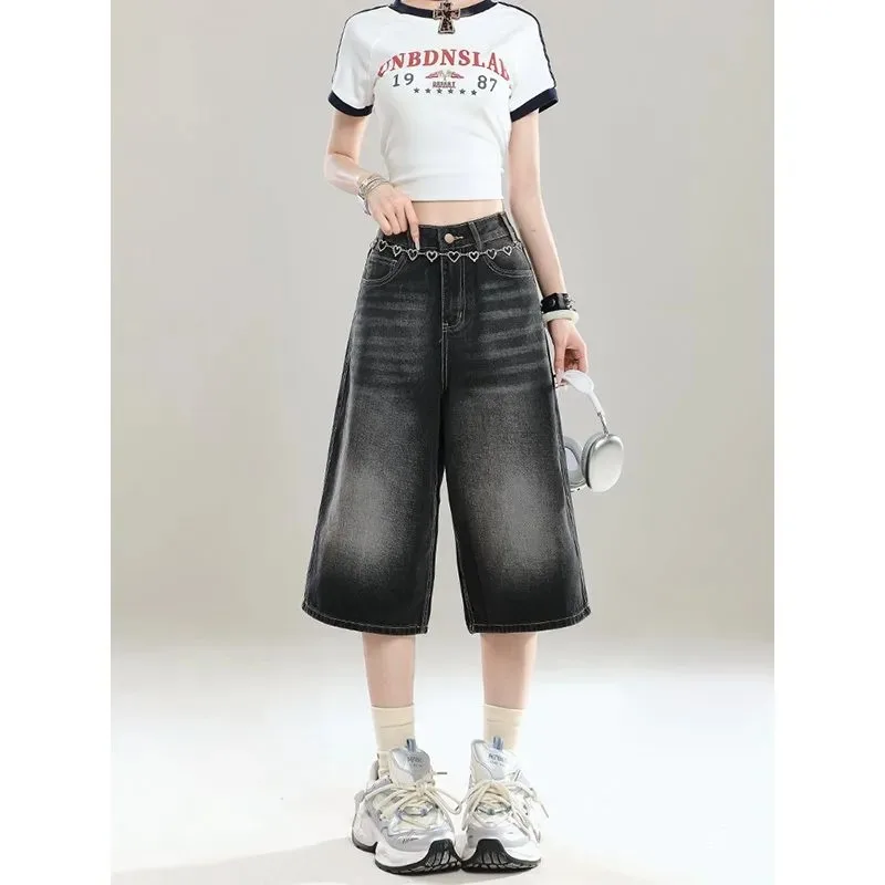 Women's High Waisted Gradient Wash Denim Culottes Wide Leg Cropped Jeans with Heart Chain Detail for Y2K Streetwear