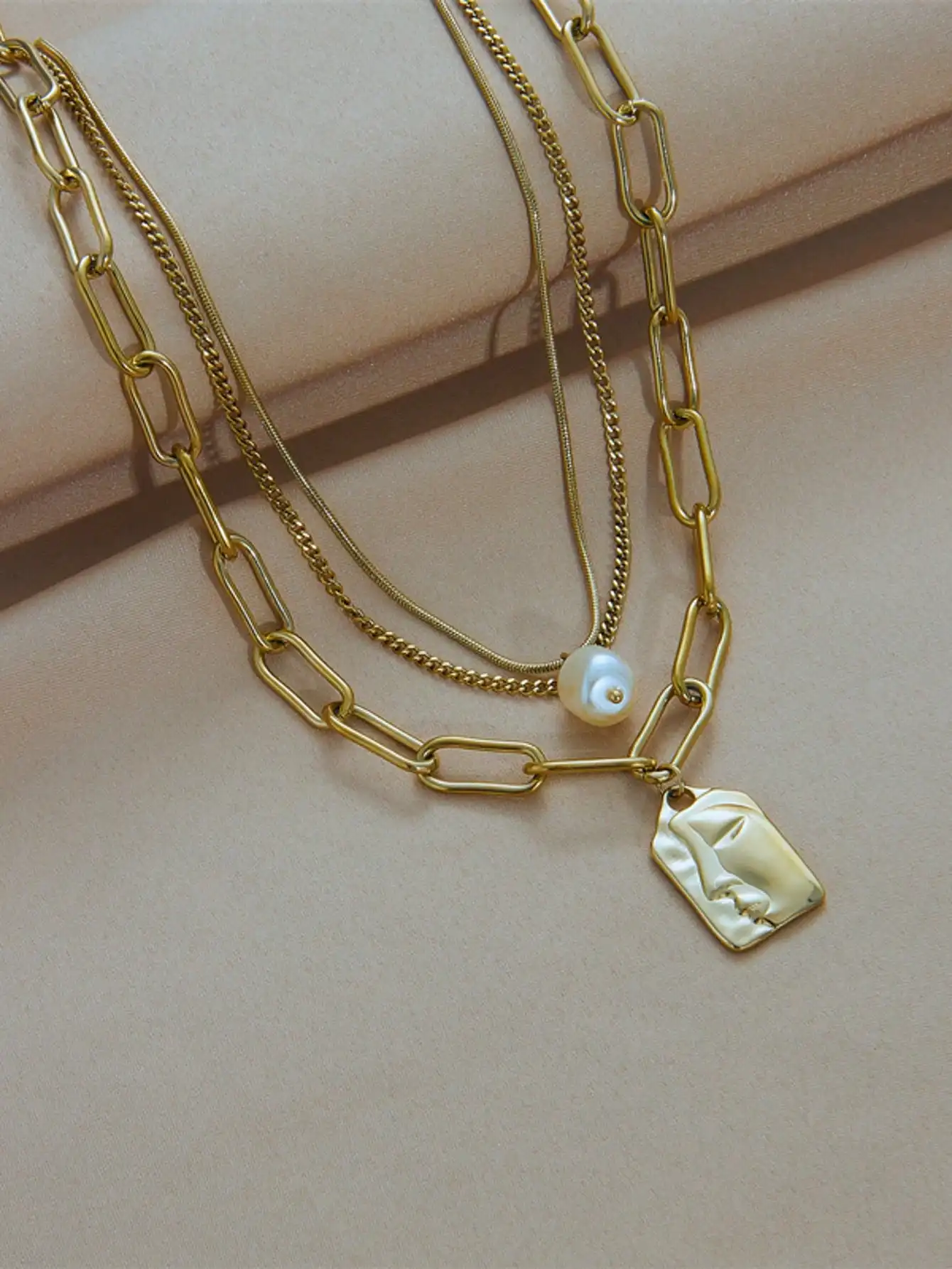 Thumbnail 4 - #31 Latest Layered Necklaces Offers