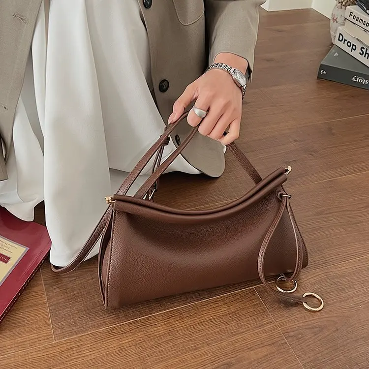 

2026 New Soft Leather Ruched Bag for Women Drawstring Design Multi-Color Versatile Shoulder Crossbody Bag