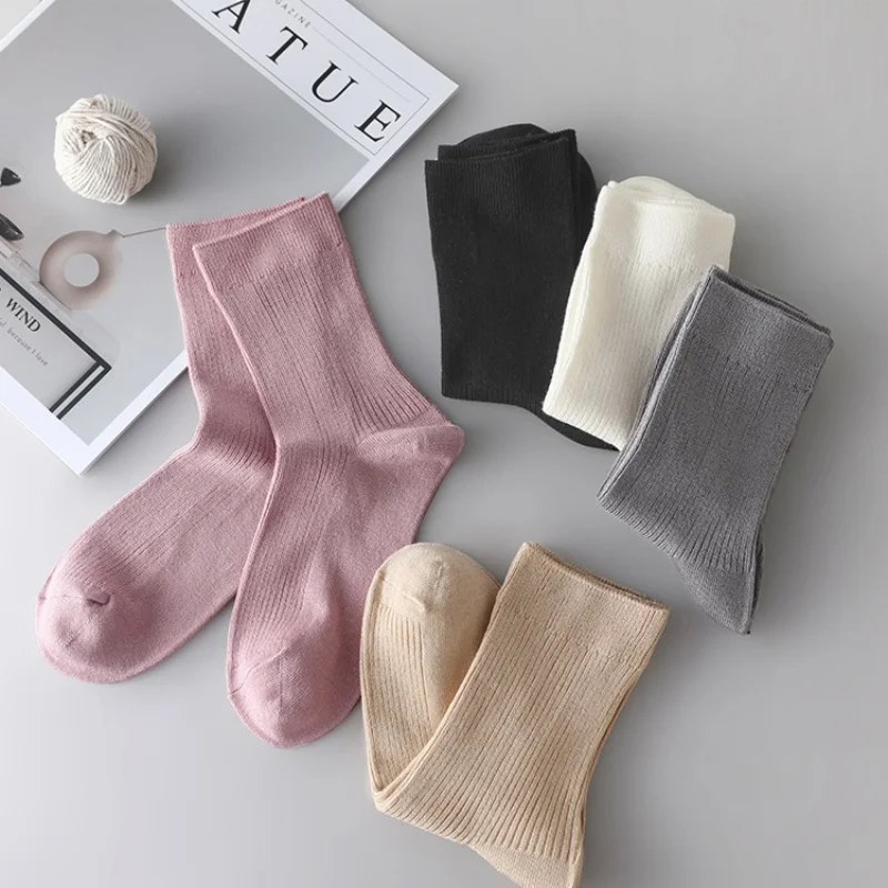 Birdtree, 4 Pairs 80% Silk 20% Cotton Thicken Socks, Women's Warmth Casual Socks, High Elastic, Spring Summer Autumn S69001JF