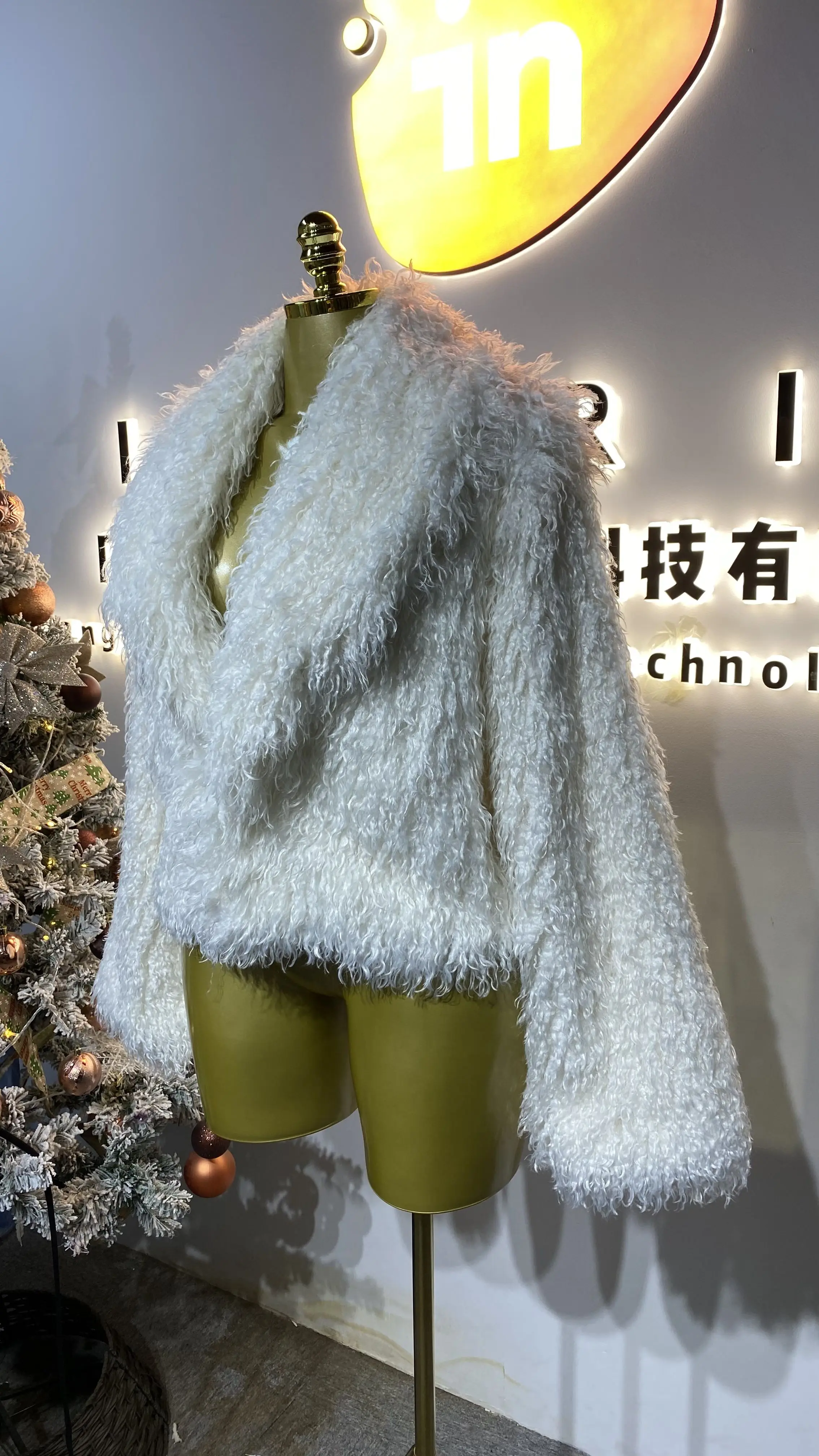 Luxury tailored winter natural sheepskin jacket, custom-made thick, warm, fluffy and soft sheepskin women's coat-GZXX299