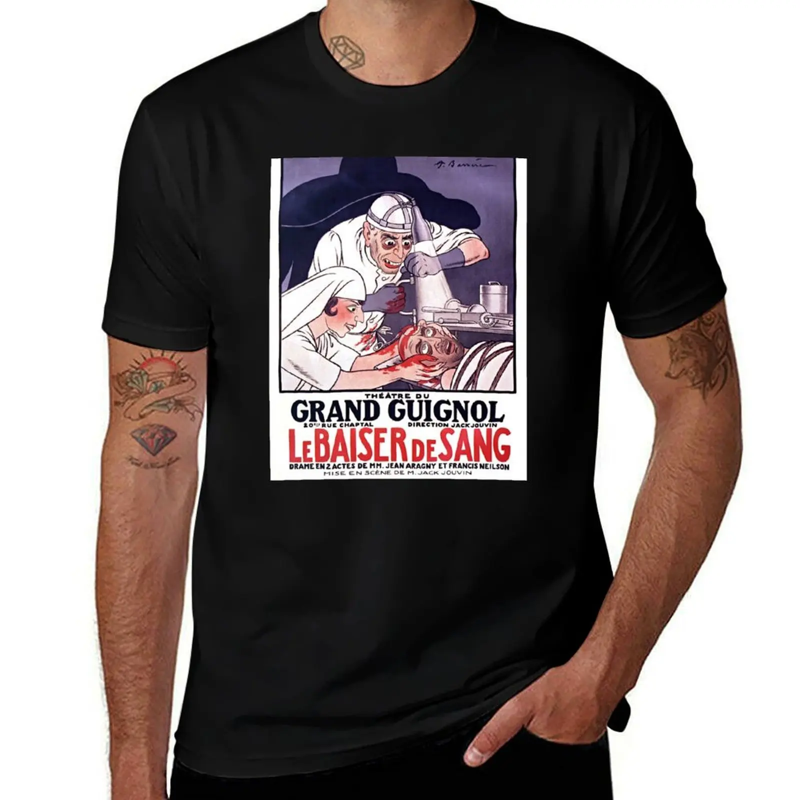 Théatre du Grand Guignol de Paris. Le Baiser de Sang T-Shirt Independence Day Short Sleeve T-Shirt