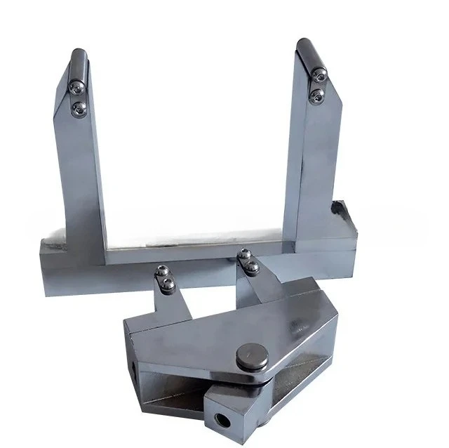 Test device for flexural toughness of high ductile concrete