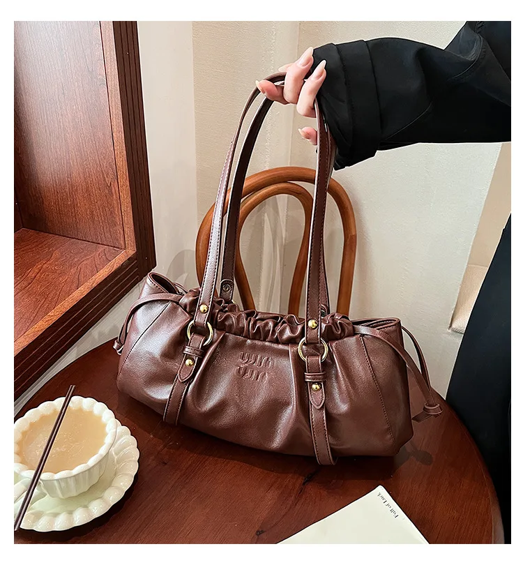

Womens Retro Vintage Tote Bag Large Capacity PU Leather Boston Ruched Bag Buckle Closure Hobo Bag Solid Color for Outdoor Travel