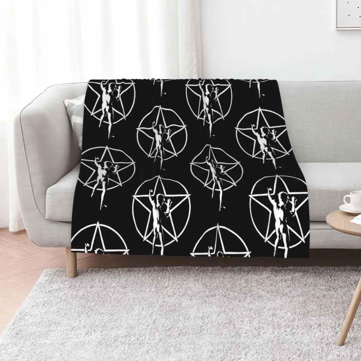 Best selling !! - rushh stars Essential T-Shirt Throw Blanket Sleeping Bag Loose Giant Sofa Beautifuls Comforter Picnic Blankets