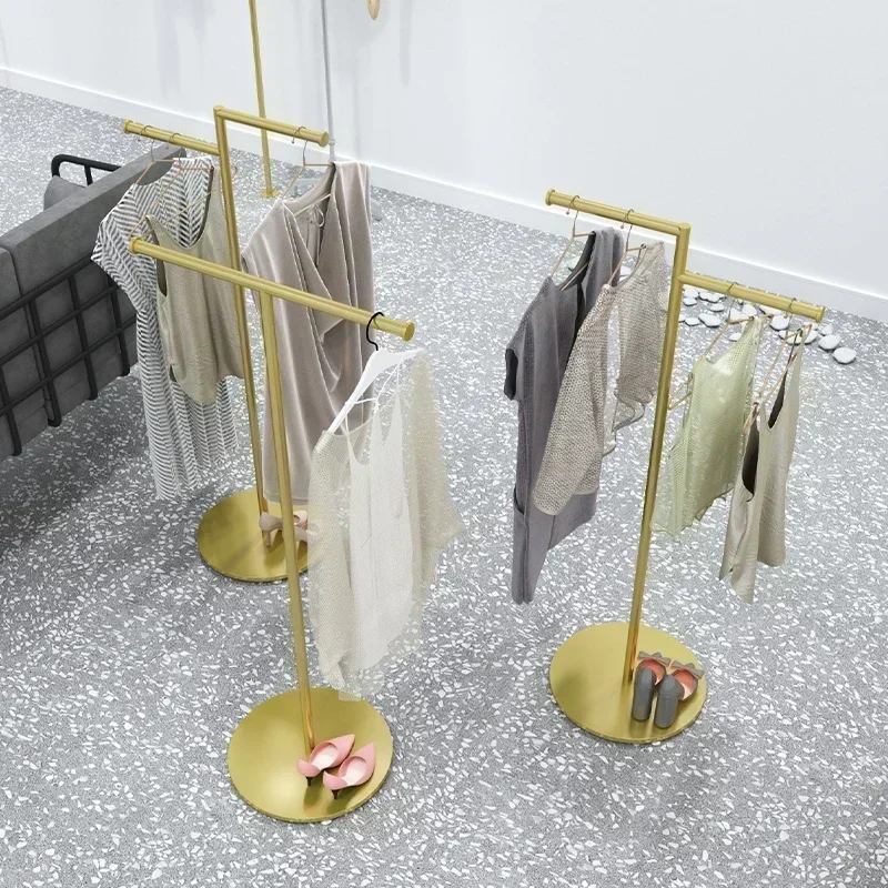 Positive hanger floor-to-ceiling window display rack