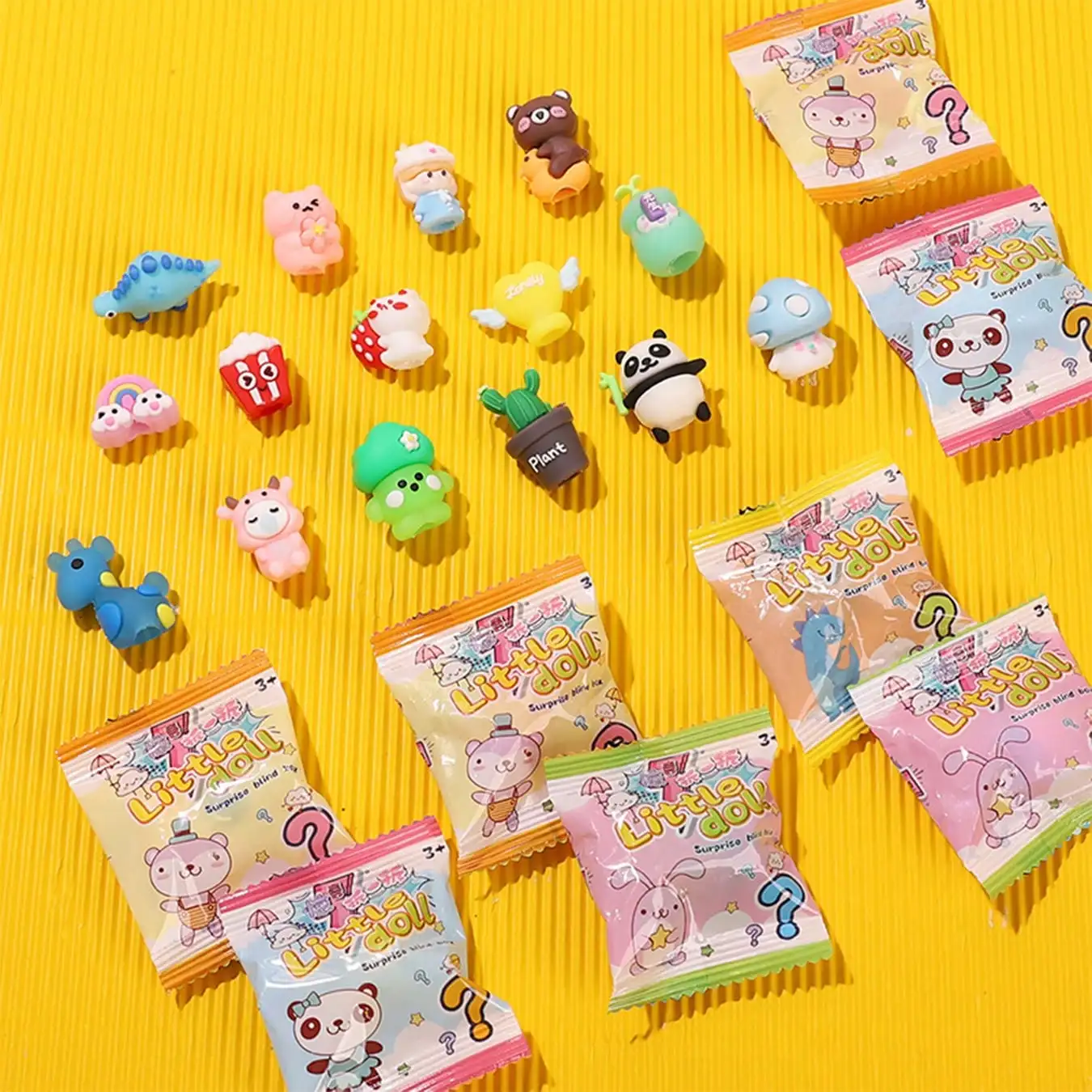 5/10/30 pcs Figures in Blind Box with Stationery Surprises, Christmas Gift Bags, Surprise Gifts, Creative Gifts