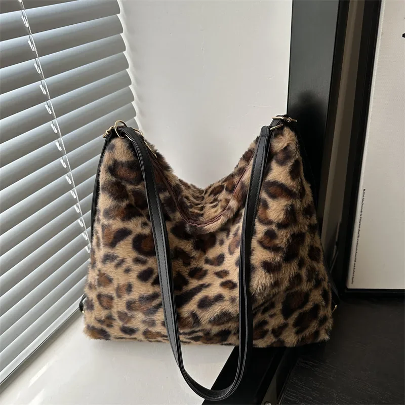 Winter Furry Bag 2024 New Popular Leopard Print Women's Backpack Multi-use Single Shoulder Tote Bag Tide