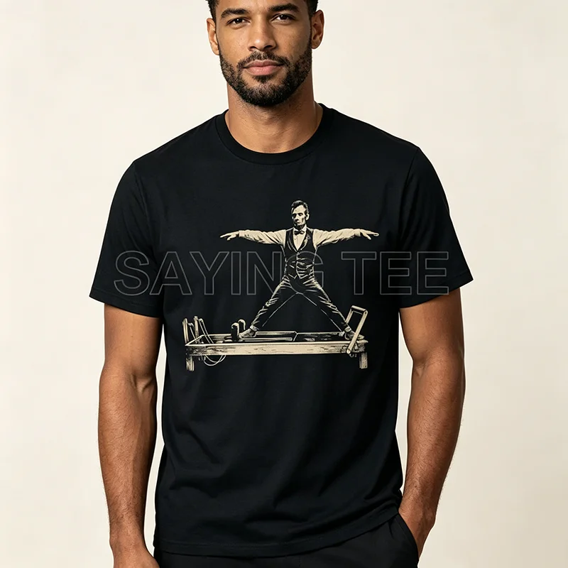 Lustiges Abraham Lincoln Pilates Reformer Workout Art T-Shirt Y2k Gym Doing Fitness Exercises Grafik Herrenbekleidung 4th of July Tee – Detail 5