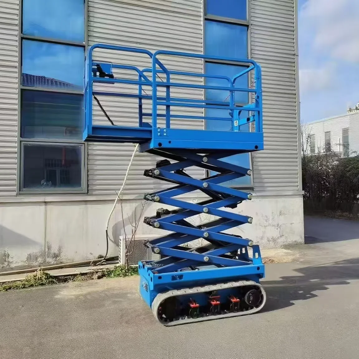 Factory Outlet Electric Mini Scissor Man Lift Hydraulic Self-propelled Scissor Lifts