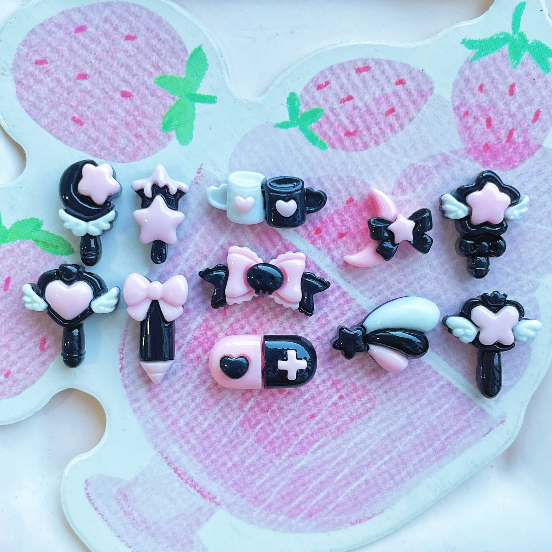 20-50Pcs Mini Black Pink Resin Accessories Fashion Hairpin Earrings Ornaments Patch Girl DIY Jewelry Handmade Charm Materials