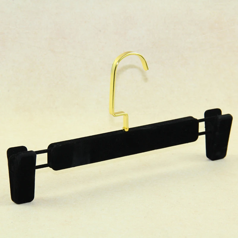 Clothes Hanger Plastic Black Seamless Non-Slip Gold Long Round Hook Wide Shoulder Suitable for Wardrobe Storage  Balcony Hanging