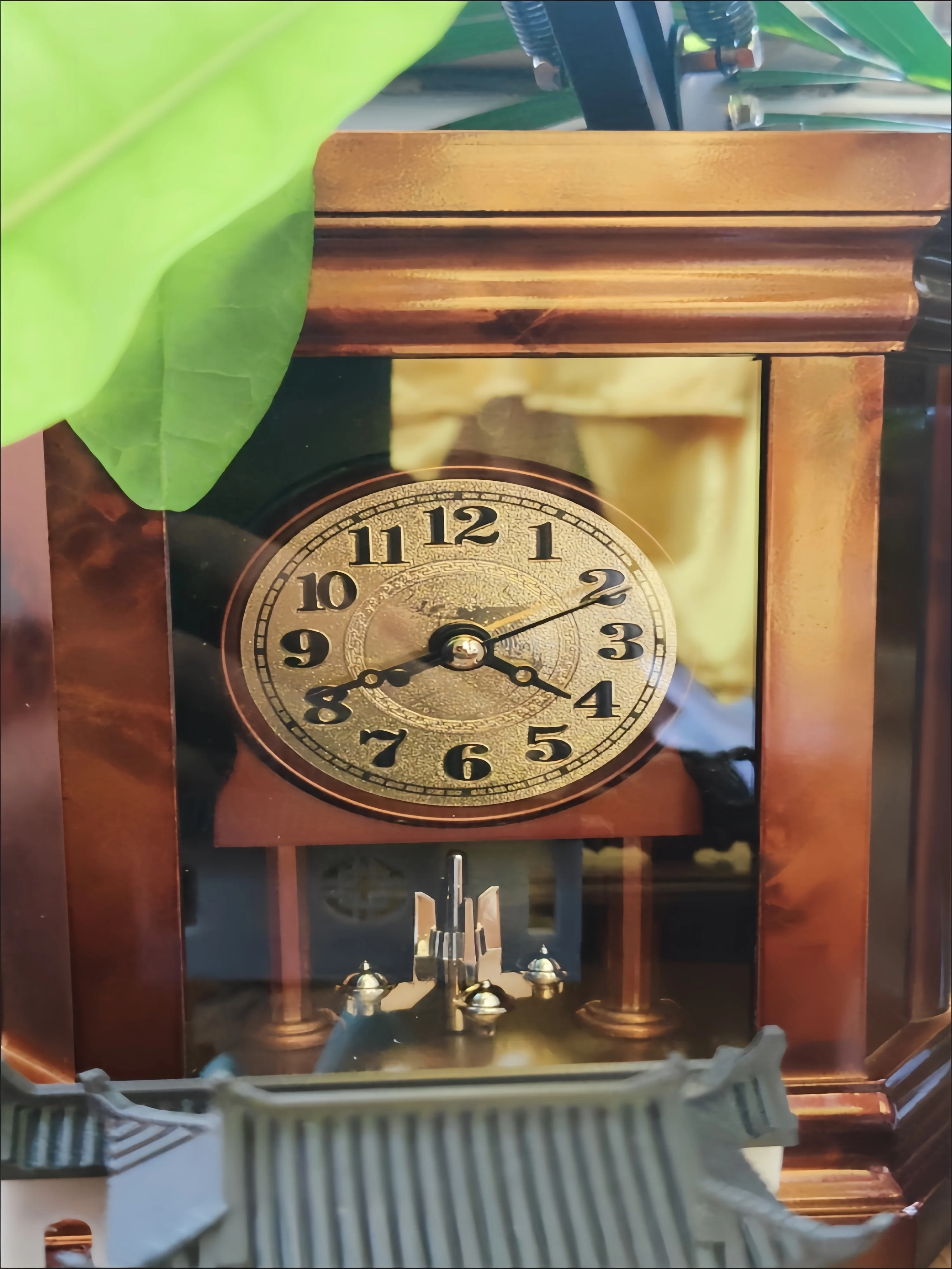 

Простые металлические бесшумные настольные часы, креативные роскошные многофункциональные настольные часы в стиле ретро, современные настольные часы для гостиной