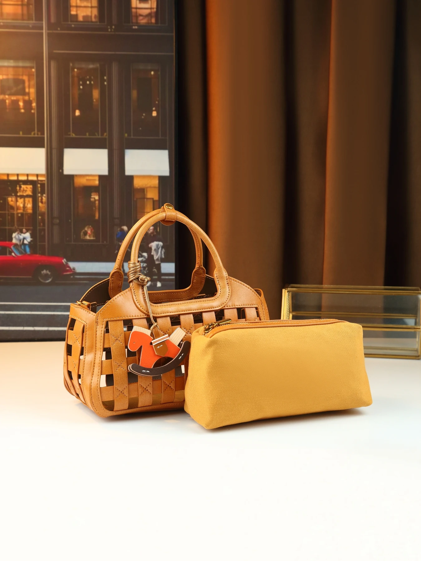 

2025 new woven hollow mother and child bag exquisite small bucket bag mini vegetable basket bag retro autumn and winter brown