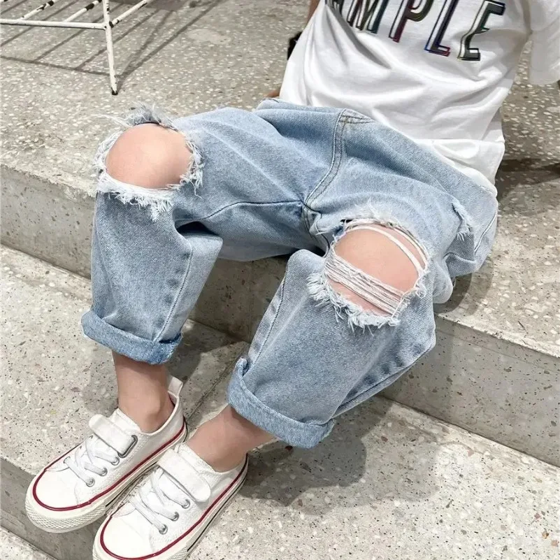 

2-10Y Korean Fashion Kids Hole Trousers Children Boy Handsome Spring Autumn Torn Patch Jeans Girls Pants Worn Jeans for Loose